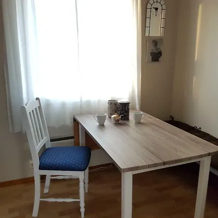 En Trivelig Leilighet I Sentrum